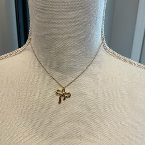 New With Tags…Boutique Delicate Bow “Gold” Necklace